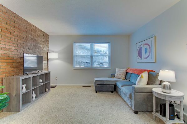 311-hillcrest-6-primary